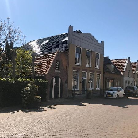 B&B Logeren Bij De Burgemeester Stad aan 't Haringvliet 외부 사진